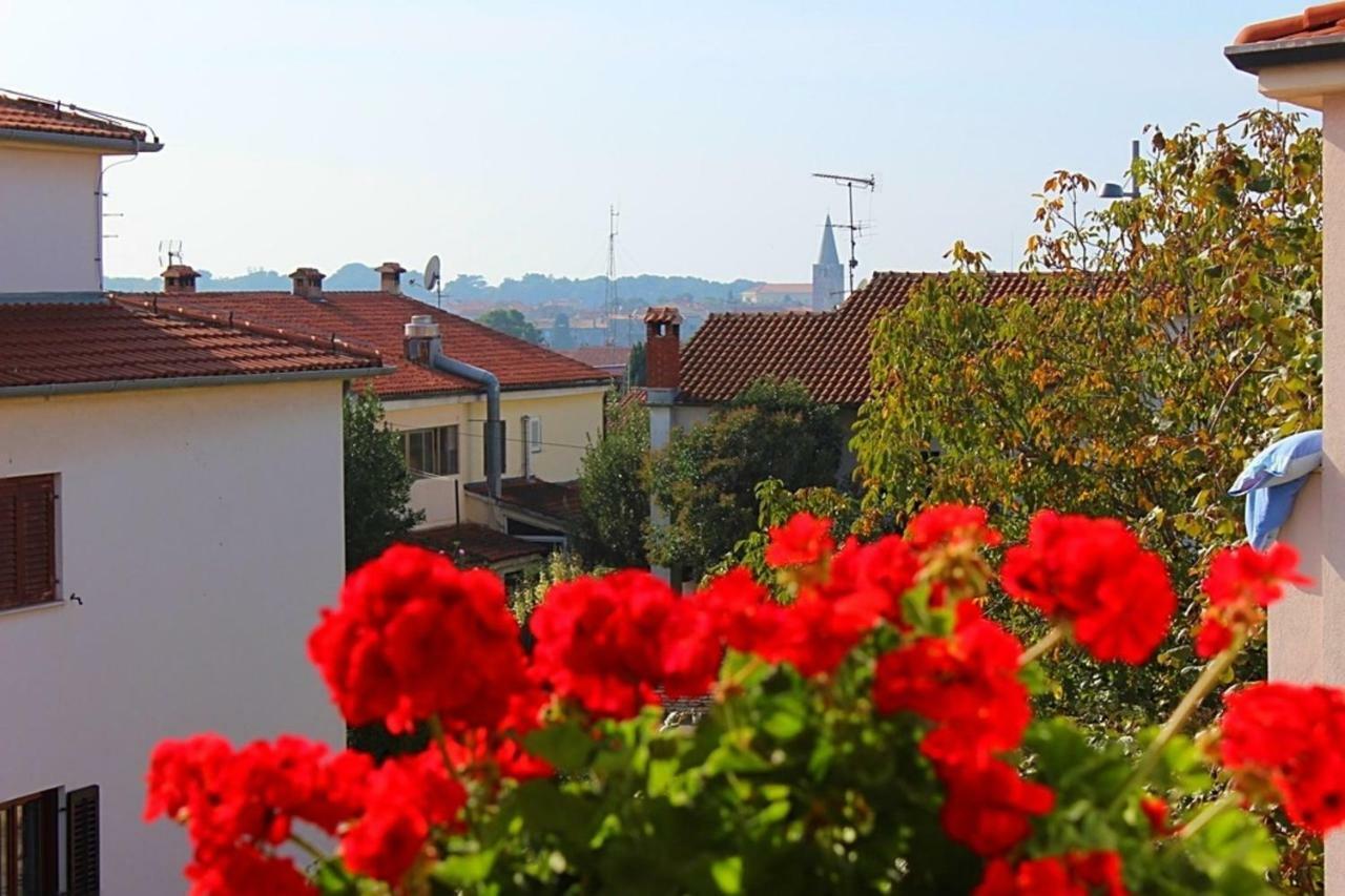Ruzica Appartement Poreč Buitenkant foto