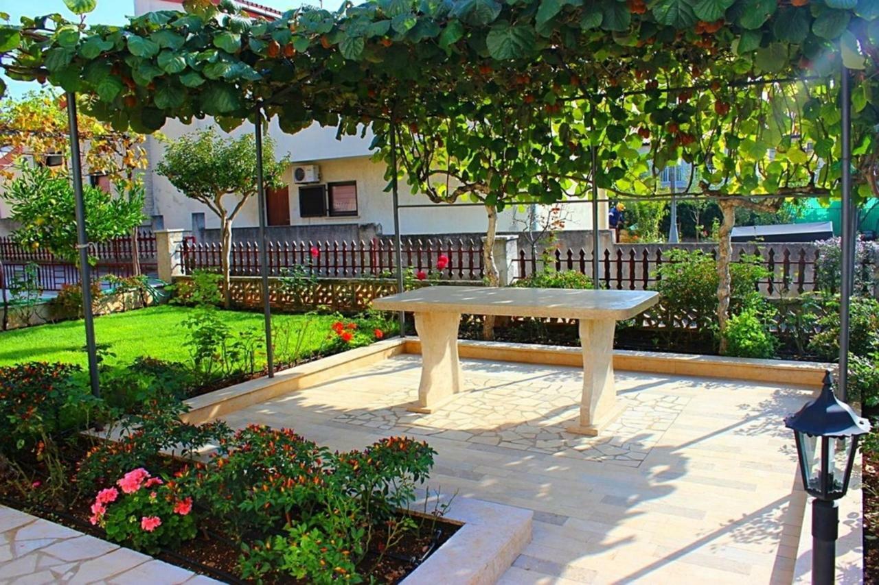 Ruzica Appartement Poreč Buitenkant foto